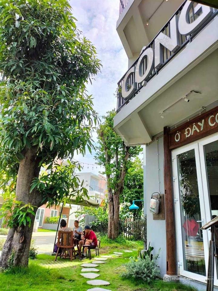 Bán nhà riêng: Bán căn góc siêu vip dragon village diện tích 120 giá từ 8.9 tỷ. 