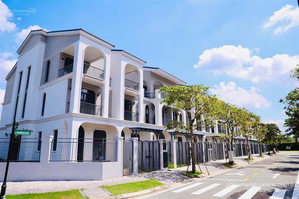 Bán nhà riêng: Bán nhà phố biệt thự palm city, 10,4x tỷ 2 mặt tiền sông, sổ hồng