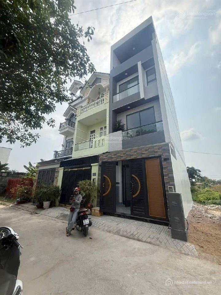 Bán nhà riêng: Khai trương, nhà mới khu dân cư nam khang 3t4pn btct 56 m2( 4x14)