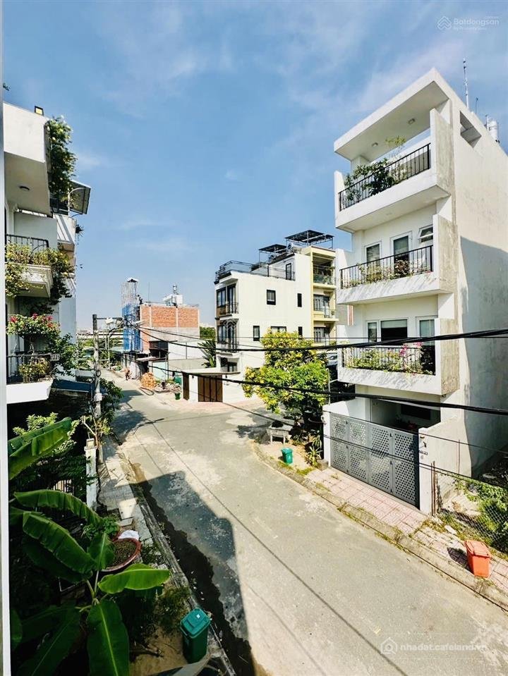 Bán đất thổ cư: Bán lô đất hẻm nhựa 8m dự án việt phát ngay cầu làng khu nhà lầu