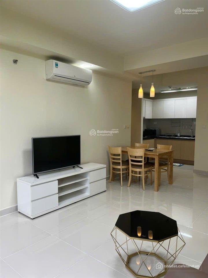 Bán căn hộ chung cư: Chử gửi bán căn ehome 2 full nội thất, 2pn, 2wc, 66m2,