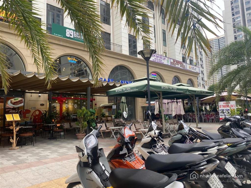 Bán nhà riêng: Shophouse thương mại 6 tầng, khu dân cư đông đúc, giá chỉ 18.2 tỷ
