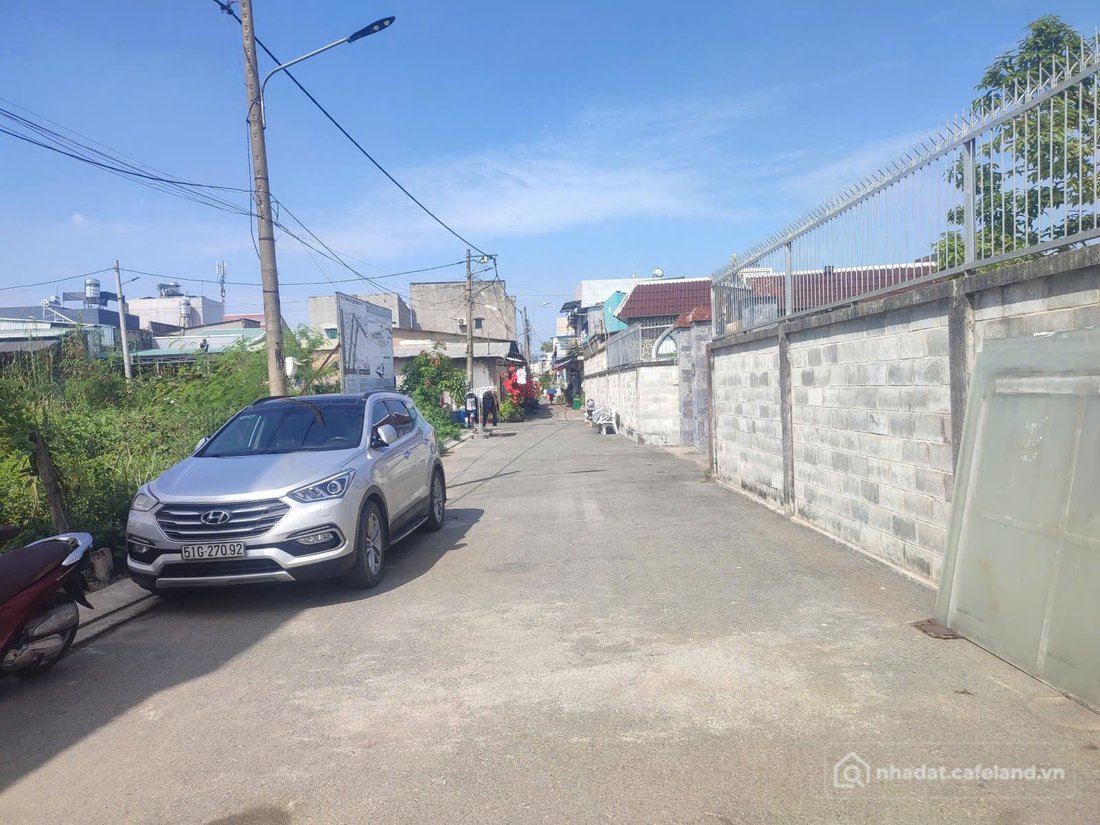 Bán đất thổ cư: BÁN ĐẤT HOÀNG HỮU NAM QUẬN 9 - 68M2 - GẦN BẾN XE MIỀN ĐÔNG MỚI -