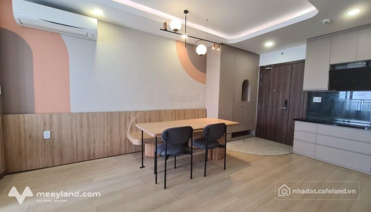 Cho thuê căn hộ chung cư: Lavita Charm 2PN có 2 lựa chọn: Có 3 máy lạnh + máy nó