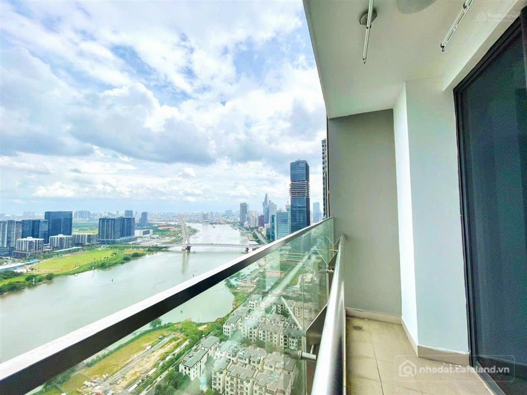 Bán căn hộ chung cư: Vinhomes golden river bán căn 3pn view sông giá nhanh chỉ 2