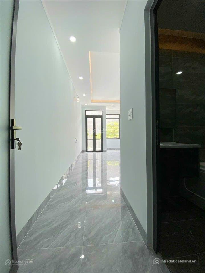 Bán nhà riêng: Bán nhà kdc lộc phát. thuận giao hcm, ql13. gần siêu thị aeon. th