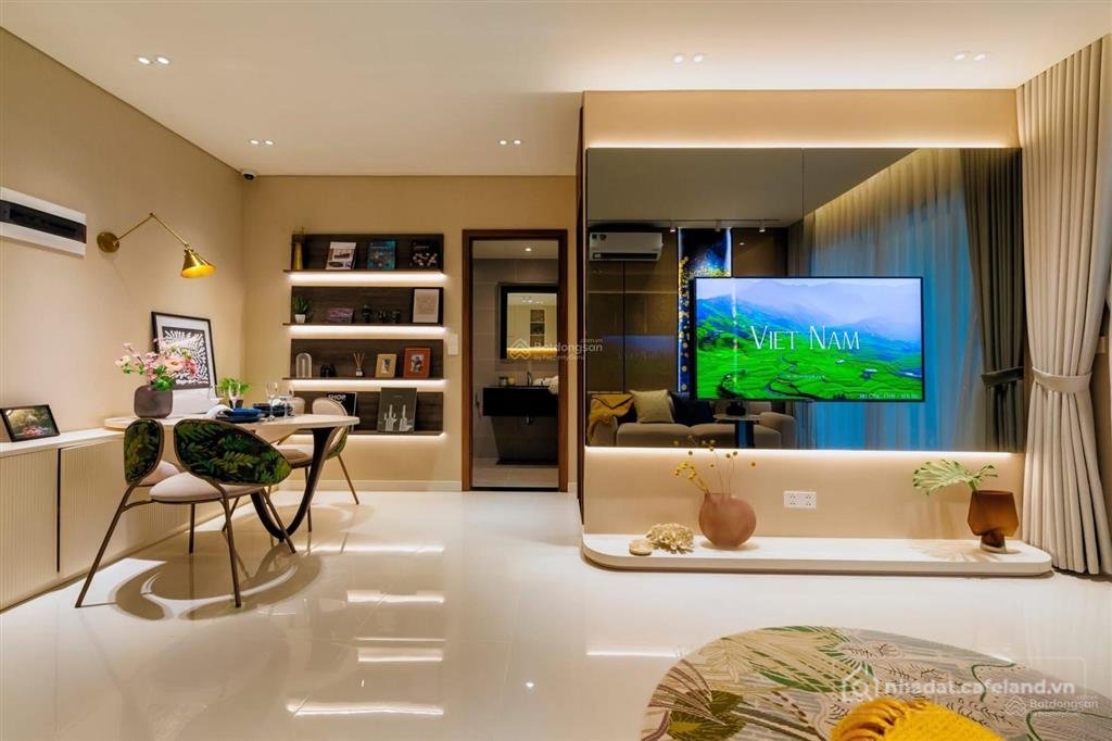 Bán căn hộ chung cư: Rổ hàng độc quyền setia 2,6 tỷ căn 51m tầng 12 view hồ bơi 