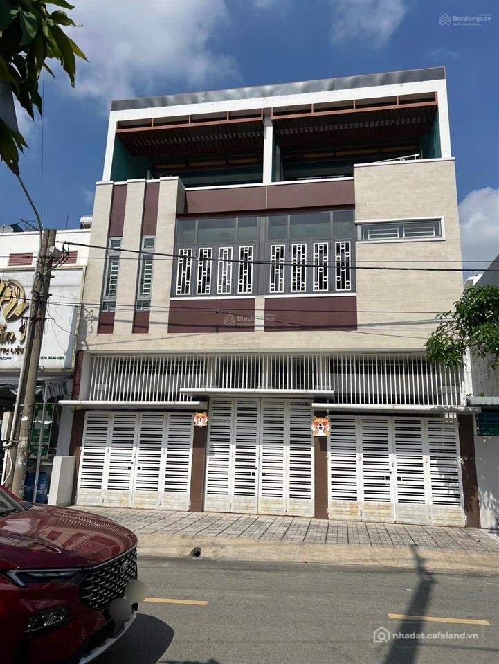 Bán nhà riêng: Bán nhà phố thương mại ngay 3/2 nguyễn văn tiết 5 x 20 3 tầng + t