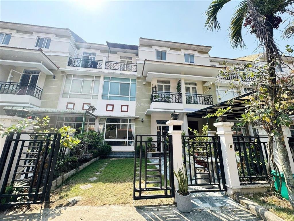 Bán nhà riêng: Bán biệt thự liền kề the oasis 1. đẹp chỉ 8.5 tỷ (tlg). khu vip n