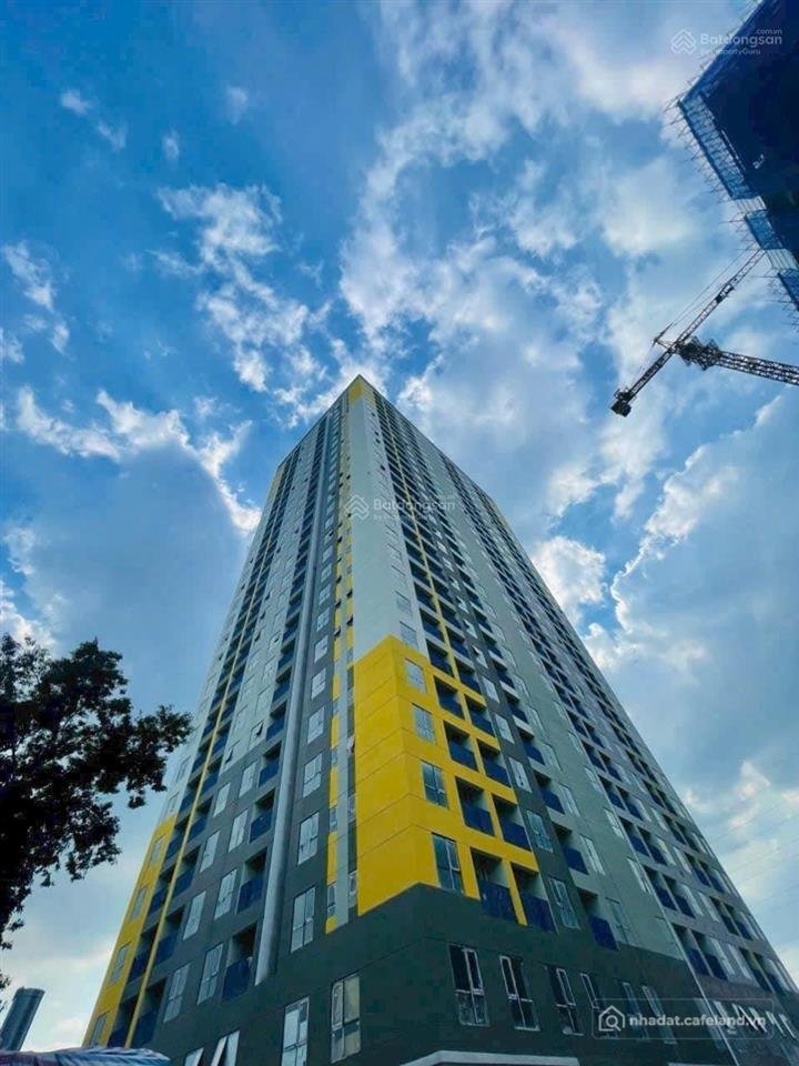 Bán căn hộ chung cư: Chuyển nhượng 2pn/2wc bcons green topaz view hồ đá giá 2 tỷ