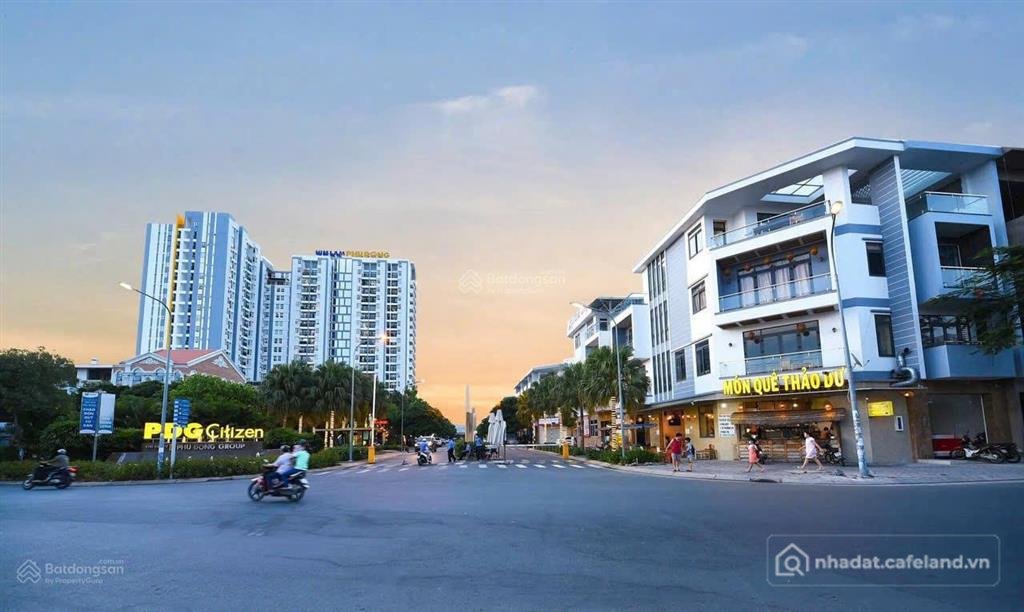 Bán nhà riêng: Bán 1 cặp 185m2 (10x18,5m2) nhà phố him lam phú đông 1 trệt 2 lầu
