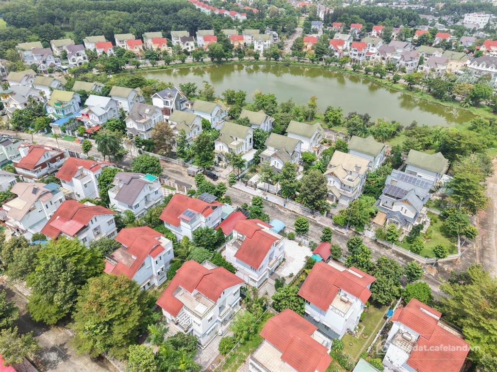 Bán nhà riêng: Bán gấp biệt thự western land thới hoà thành phố hồ chí minh giá 
