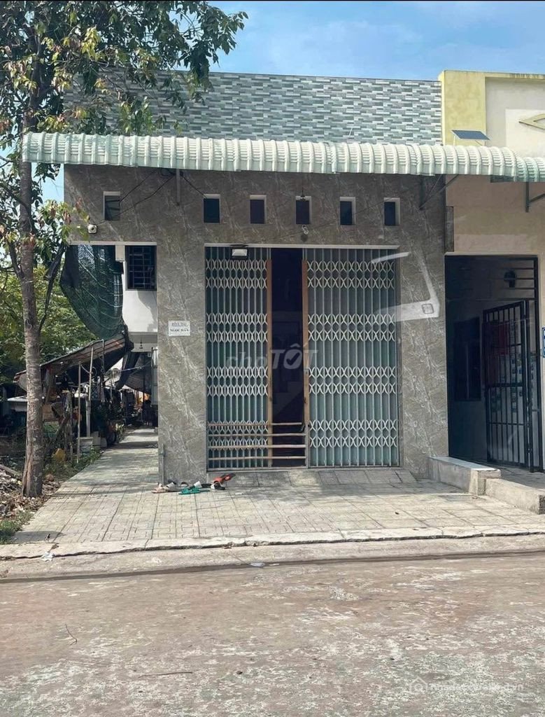 Bán nhà riêng: Chủ cần thanh lý dãy trọ sát KĐT Ecolakes Mỹ Phước, 150m2 giá 600