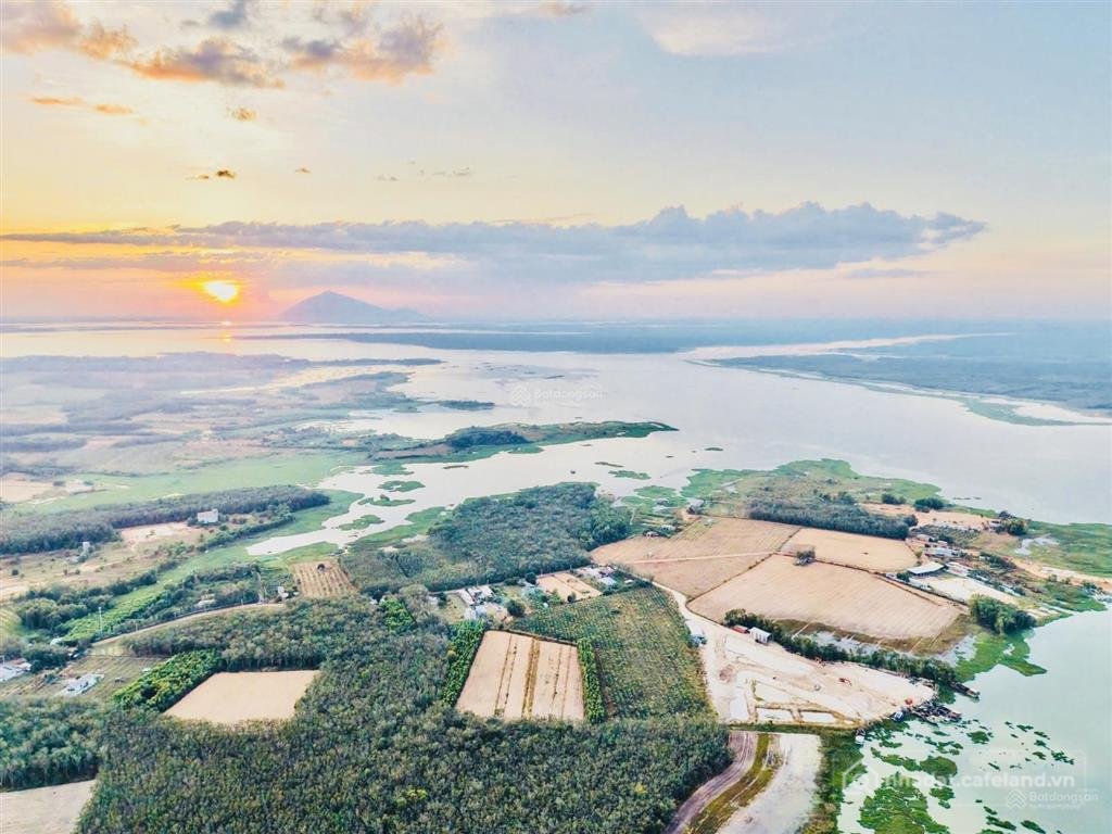 Bán đất thổ cư: Bán đất sổ hồng riêng 10m tại thành phố hồ chí minh 779 triệu. s