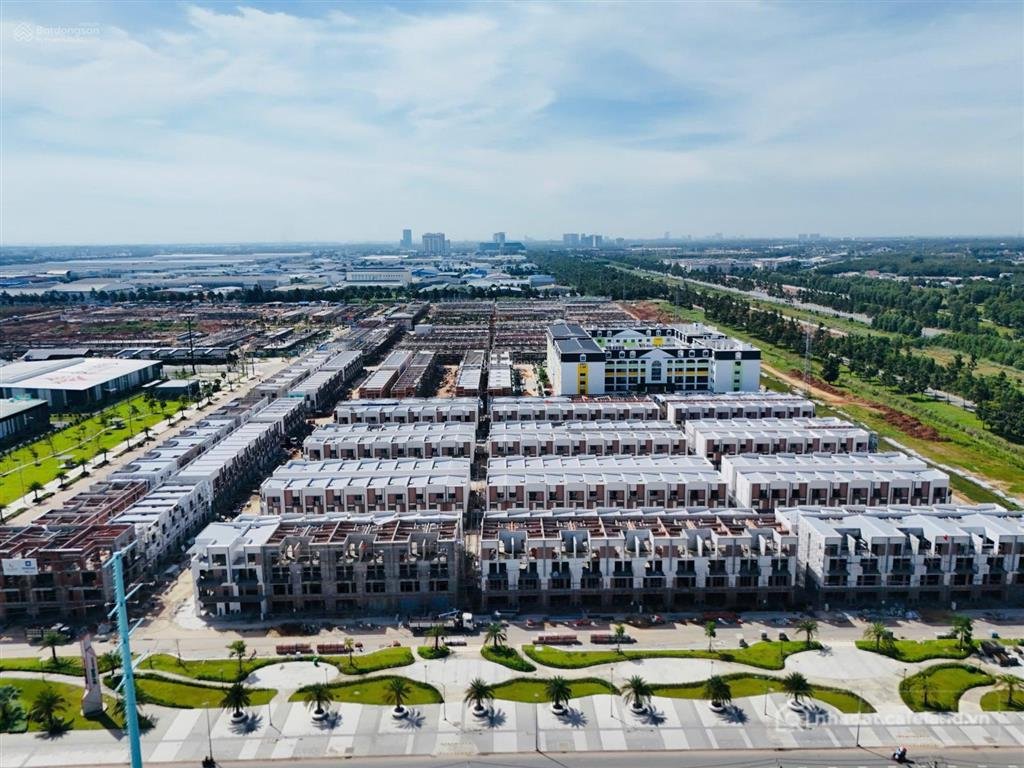 Bán nhà riêng: Giỏ hàng t1 shophouse đắc địa nhất dự án k home new city tpm bình