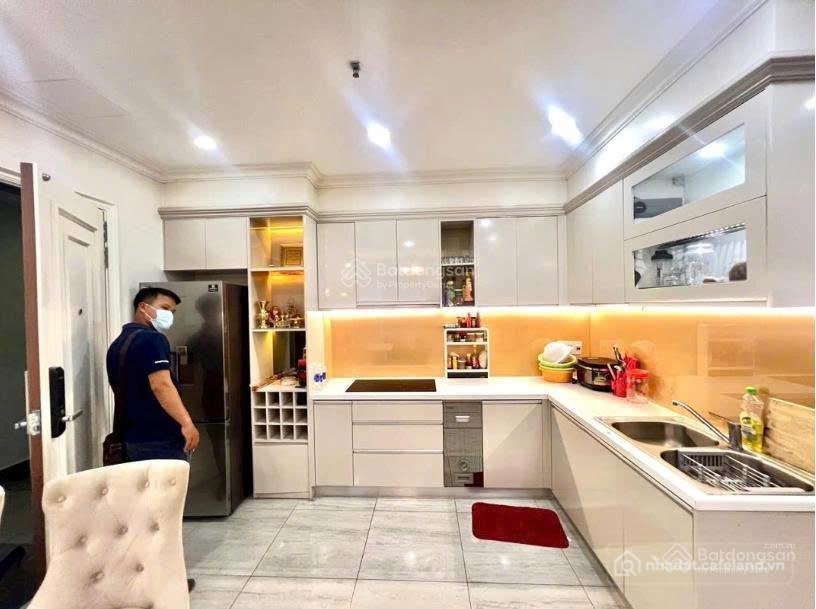 Bán căn hộ chung cư: Chính chủ bán căn góc 2pn 68m2 biconsi tower thoáng mát, vi