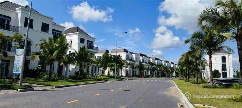 Bán nhà riêng: Bán biệt thự 6pn, 6wc tại west lakes golf & villas, 4,5 tỷ, 111m2