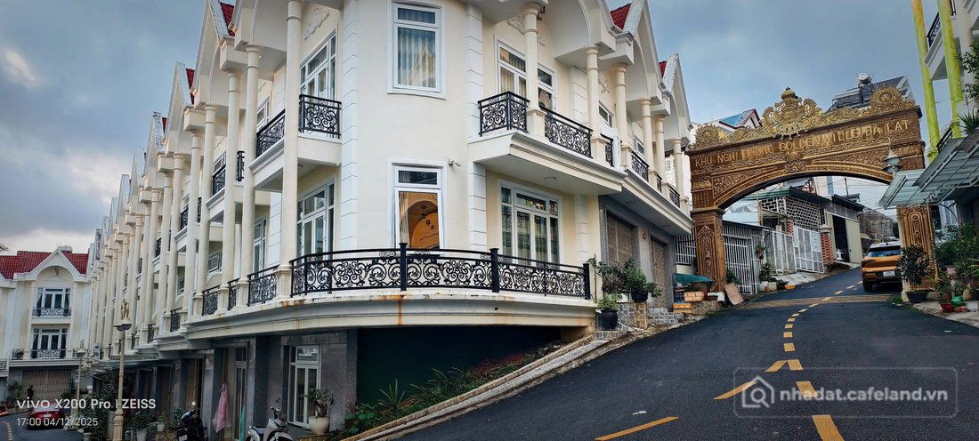 Bán căn hộ Mini, Dịch vụ: BÁN NHÀ GOLDEN HILL – FULL NỘI THẤT, VÀO Ở NGAY, Đà Lạ