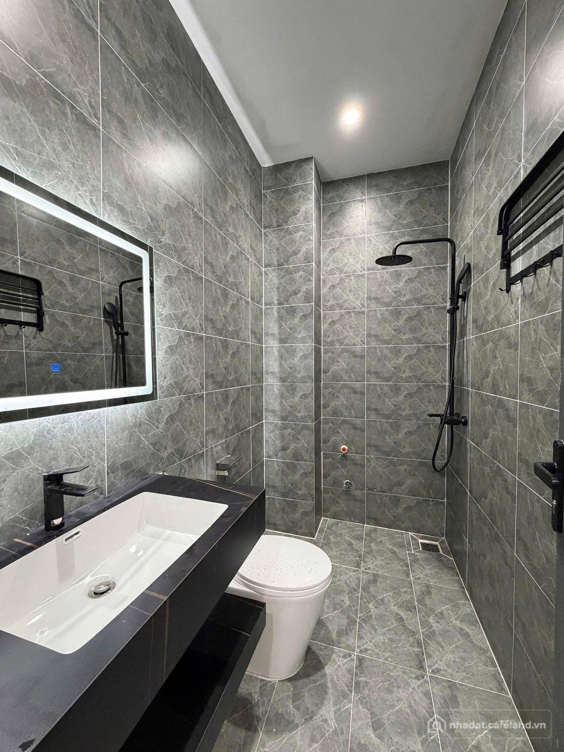 Bán nhà riêng: Giảm 1tỷ bán gấp nhà Kqh dân cư số 5 An Sơn