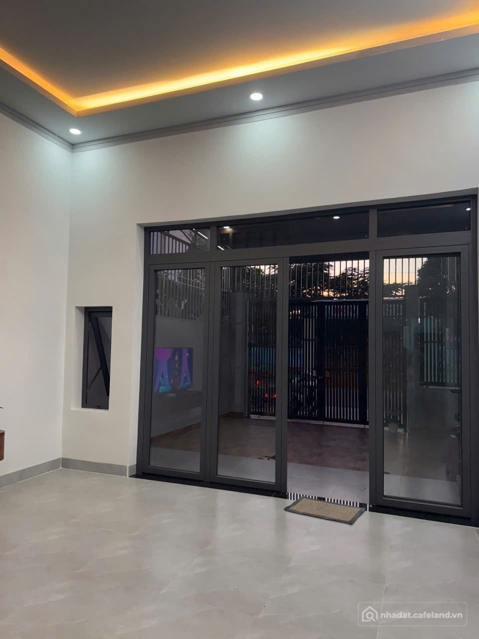 Bán nhà riêng: Nhà cấp 4 đường Nguyễn Thị Định vị trí tốt dân cư đông diện tích 