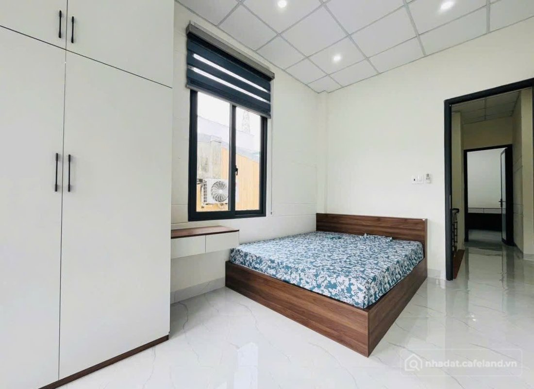 Bán căn hộ chung cư: Nhà mặt tiền Nguyên phi khanh nhà đẹp full nội thất diện tí