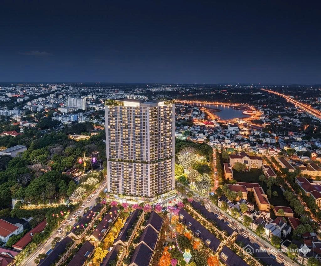 Bán căn hộ chung cư: Căn hộ sân vườn Ecopalace Buôn Ma Thuột - view hồ bơi.