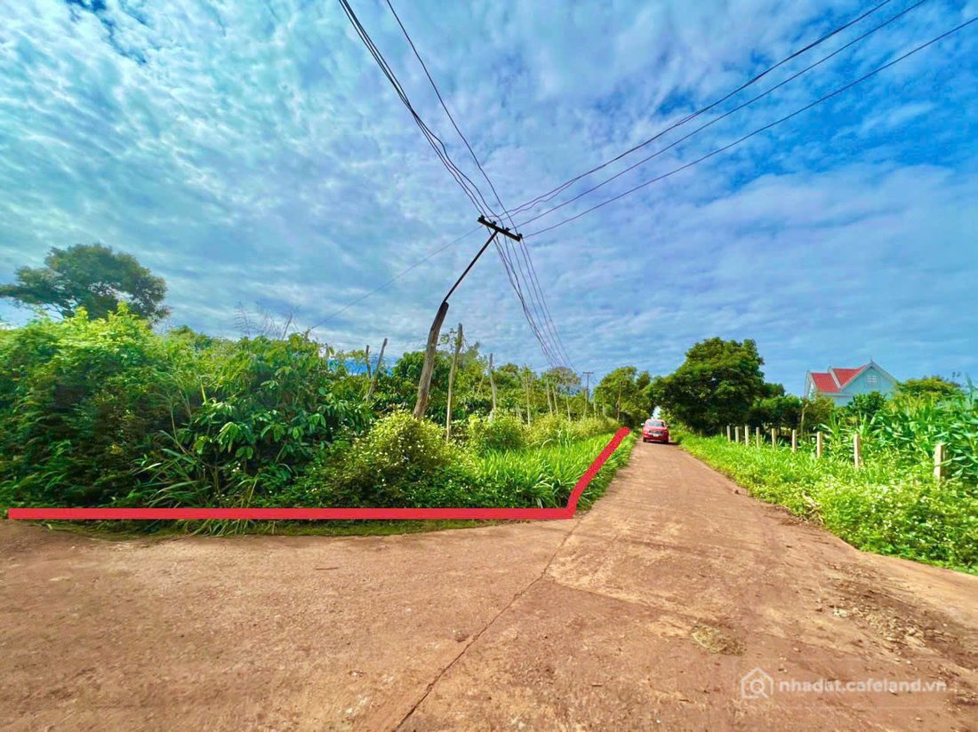 Bán đất thổ cư: Đất đường xe hơi 5x34m thổ cư 60m2, đường quy hoạch mở rộng 26m 