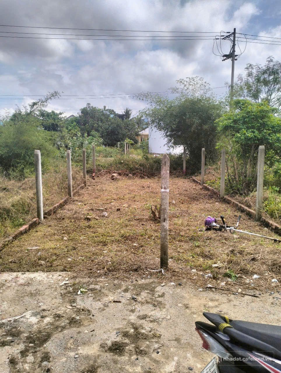 Bán đất thổ cư: Bán đất Khu dân cư Lộc Phát 2, cách đường D30 chỉ 20m - Phường T