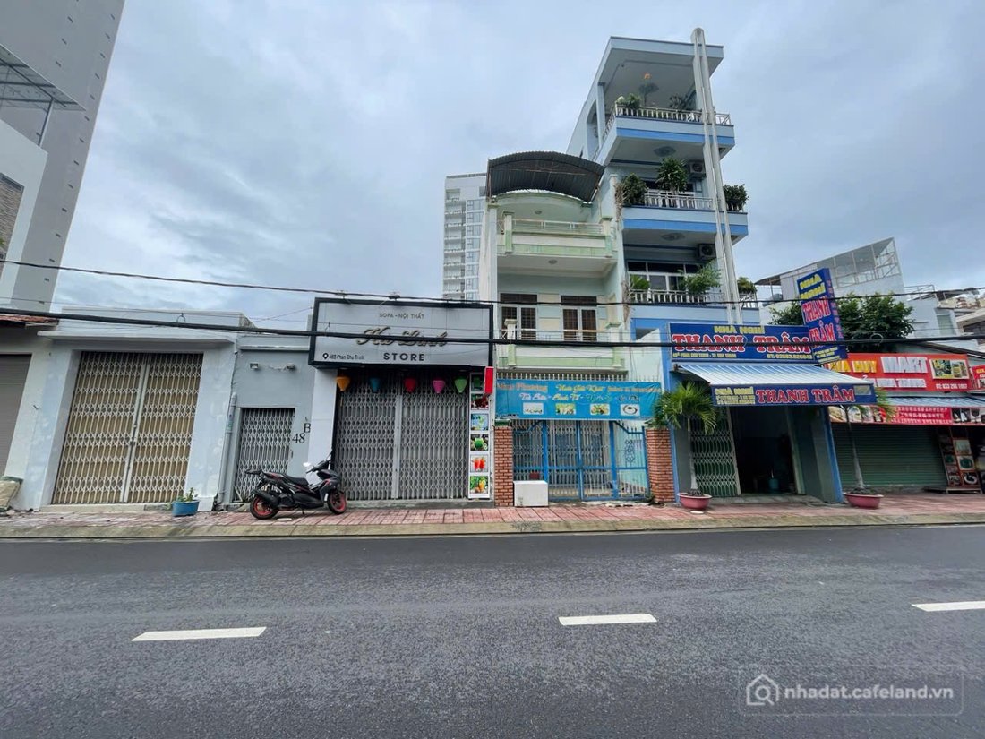 Bán nhà riêng: BÁN NHÀ 3 TẦNG MẶT TIỀN PHAN CHU TRINH – TRUNG TÂM NHA TRANG, ĐỐI