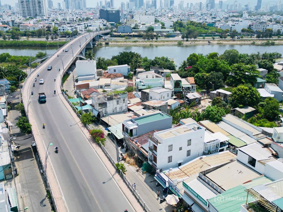 Bán đất thổ cư: BÁN NHÀ MẶT TIỀN PHONG CHÂU– NAM NHA TRANG – GIÁ 5,3 TỶ  Nhà ở 