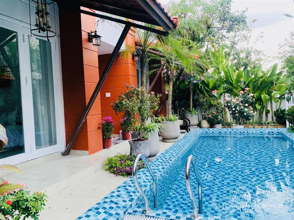 Bán nhà riêng: Siêu phẩm villa hồ bơi 6 phòng tại làng thôn 5 cẩm thanh, hội an 