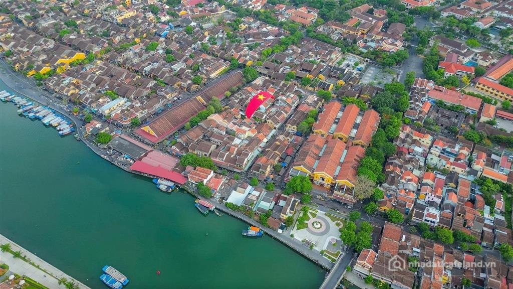 Bán đất thổ cư: Hàng hiếm bán mặt tiền view sông đường huyền trân công chúa cách