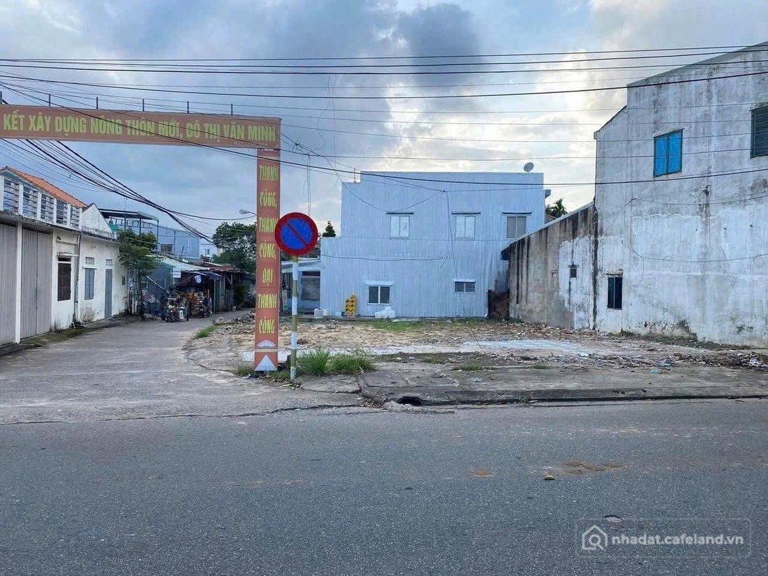 Bán đất thổ cư: Bán lô góc 2 mặt tiền đường 7m2 sát thăng long ngay khu dân cư đ
