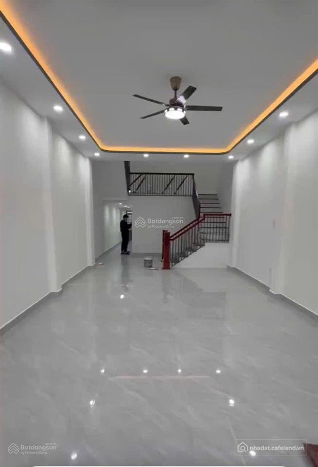 Bán nhà riêng: Bán nhà 2 tầng mt kinh doanh đường phạm hùng hoà xuân