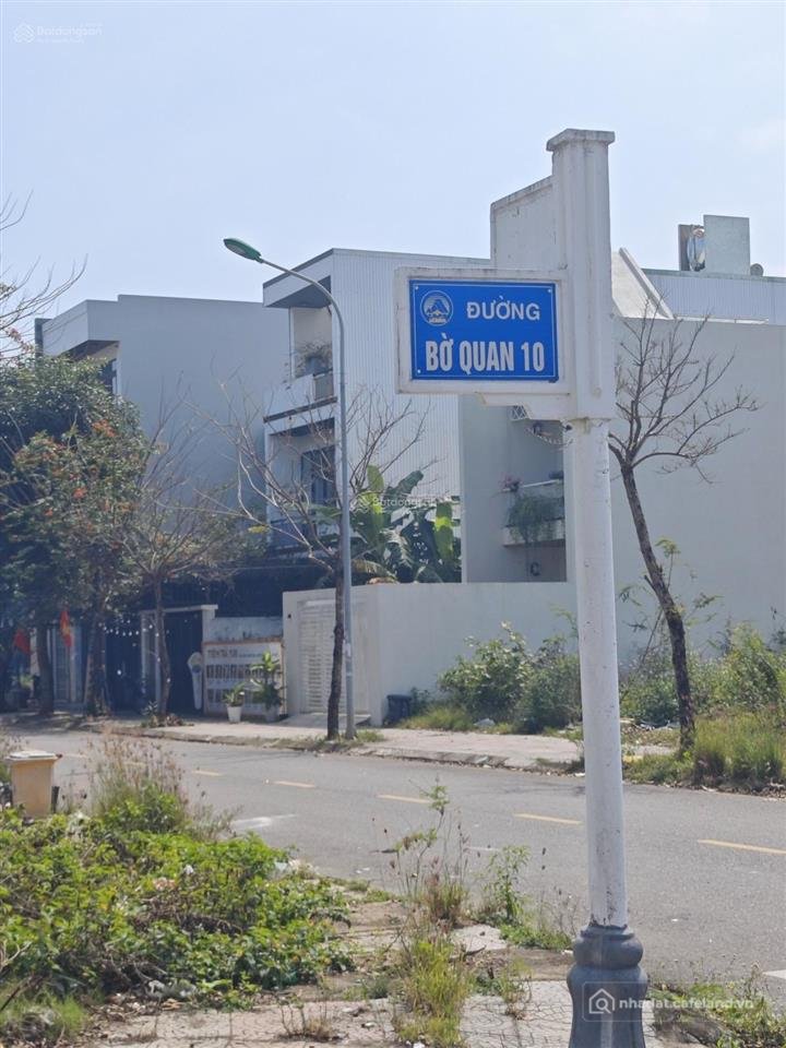 Bán đất thổ cư: Ngay đảo kim cương, 105m2, mặt tiền bờ quan 10 giá tốt 7.4 tỷ ng