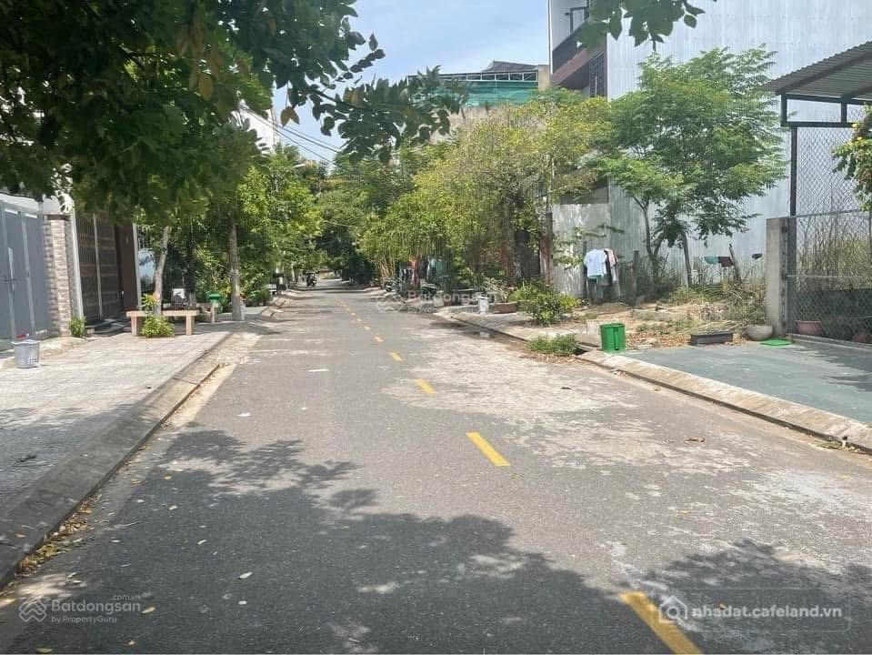 Bán đất thổ cư: Bán lô nguyễn xiễn sát minh mạngvị trí đẹpminh tuyếtnhà đất biển