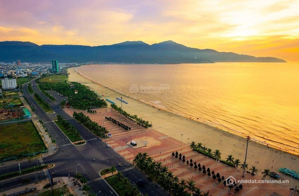 Bán đất thổ cư: Chính chủ cần bán lô đất biển xây khách sạn sát võ nguyên giáp, 