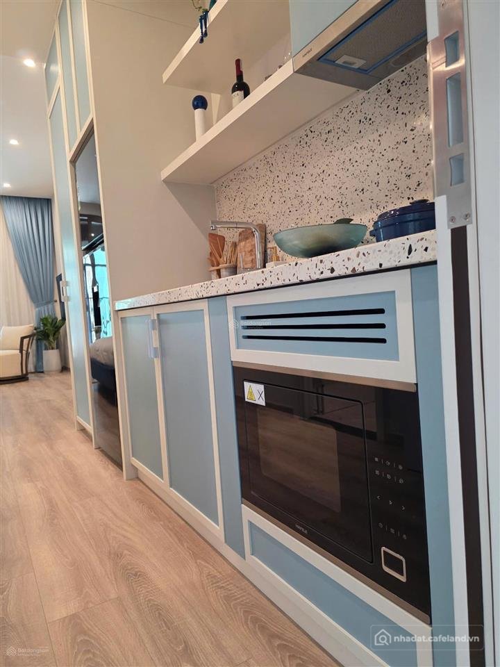 Bán căn hộ chung cư: Căn hộ mặt biển sungroup sun costa residence, giá chỉ 3,5 t
