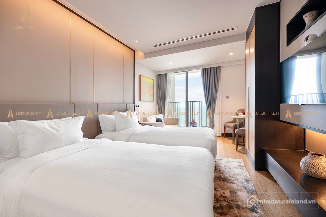 Bán căn hộ chung cư: Soleil Wyndham toà A1 Studio 34m2 view trực biển tầng 38 gi