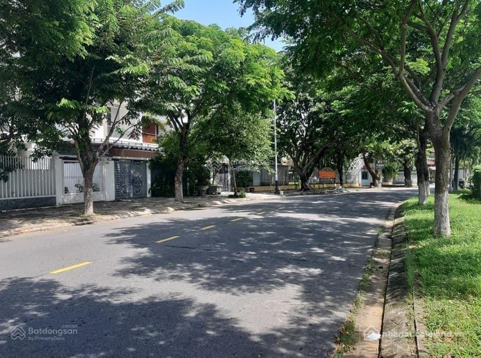 Bán đất thổ cư: Bán đất mặt tiền thăng long view sông vị trí rất đẹp không gần c