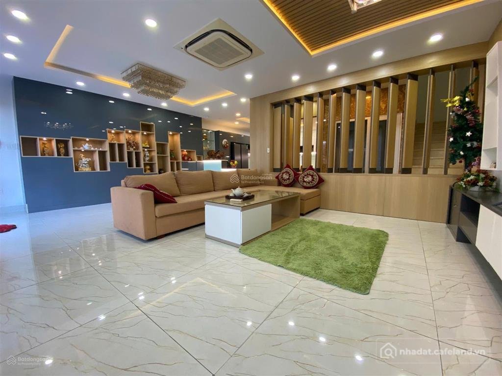 Bán nhà riêng: Nhanh tay sở hữu biệt thự siêu đẹplong lanh trên đường thăng long