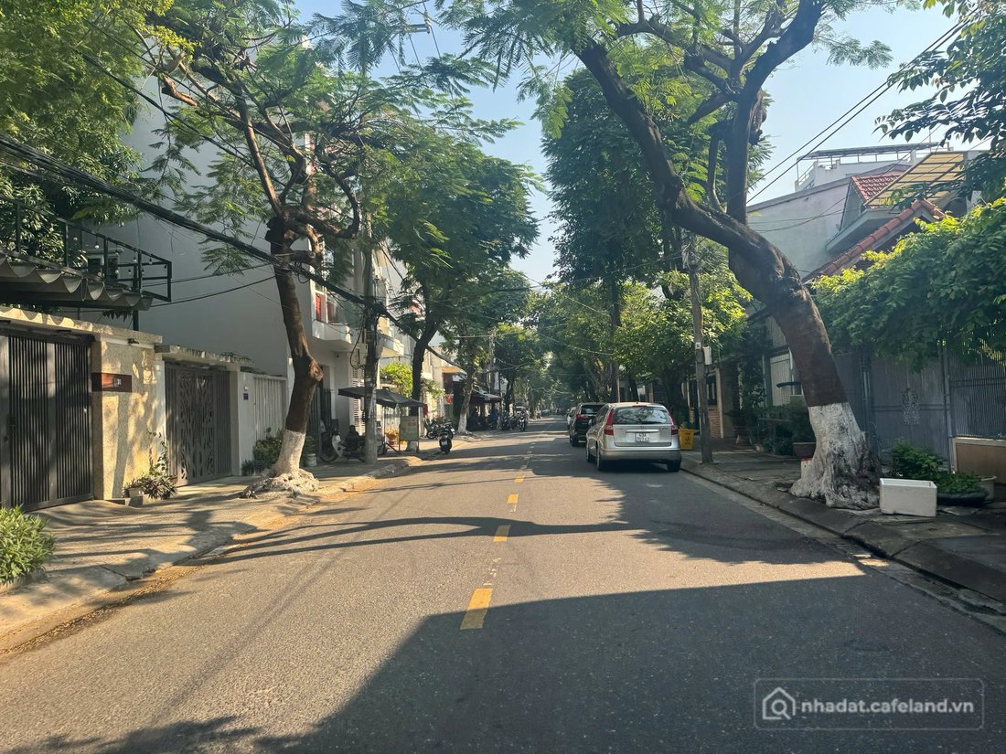 Bán đất thổ cư: Bán lô Mt Thanh Thuỷ - Hải Châu - Đường 7m5 - Khu dân trí
