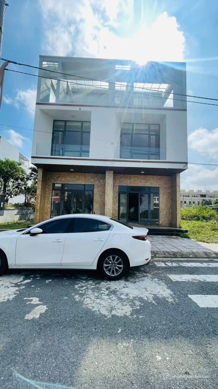 Bán nhà riêng: LÀM VIỆC TRỰC TIẾP GIÁ TỐT !!! Nhà 3 tầng khu đô thị Lakeside