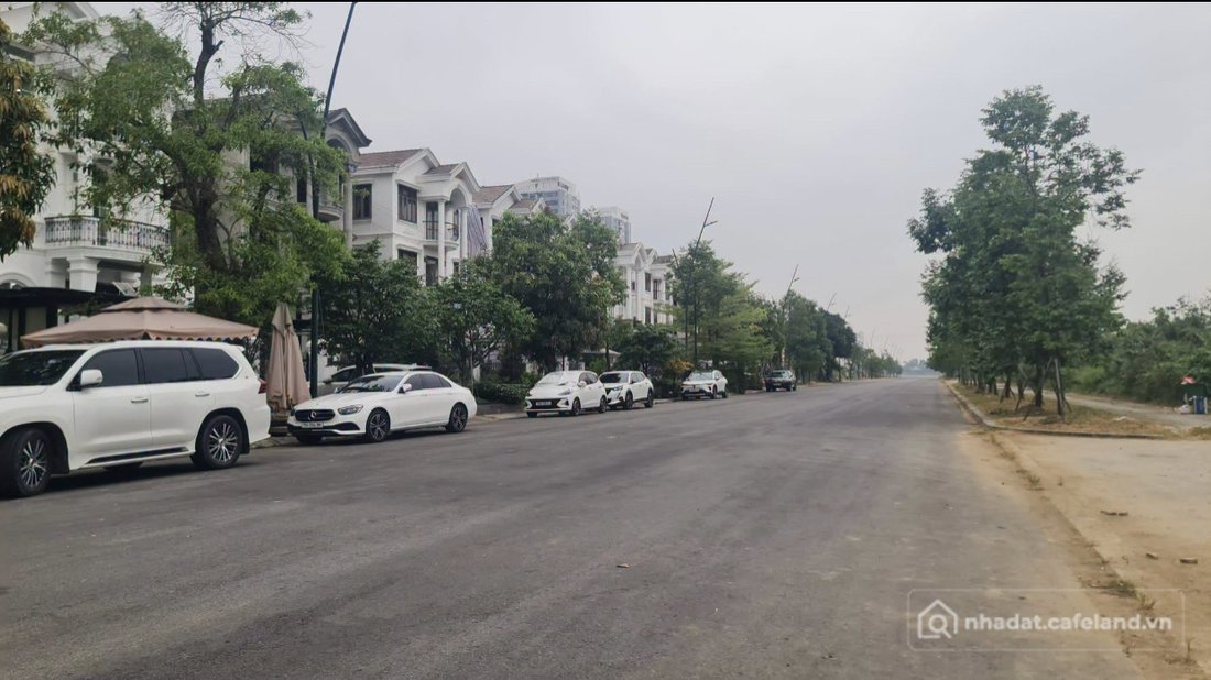 Bán đất thổ cư:  đất nền - tại khu đô thị PHÚ MỸ AN, phường An Đông- giữa trụ