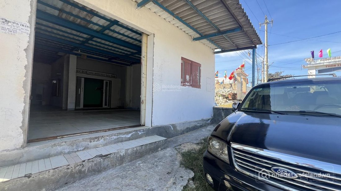 Bán nhà riêng: Bán nhà mặt tiền đường, sát biển Mỹ An, Phù Mỹ- 200m2- Khu dân cư