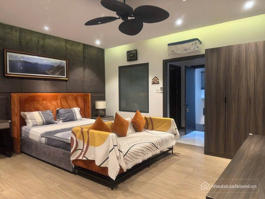 Cho thuê nhà riêng: Cho thuê Biệt thự Euro Village 1