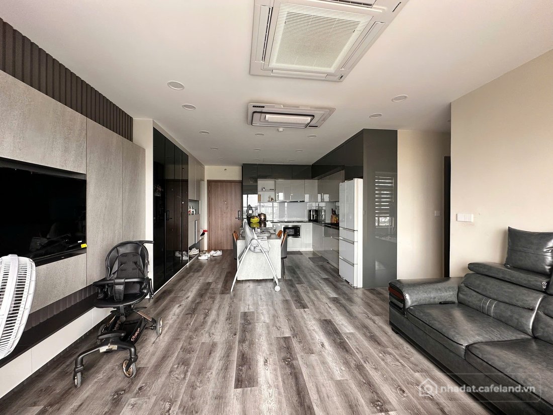 Cho thuê căn hộ chung cư: CĂN GÓC 105M² DECAPELLA – TẦNG CAO VIEW LANDMARK 81 – 