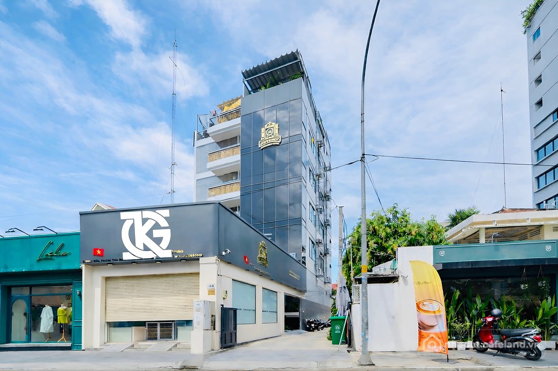 Cho thuê mặt bằng: ️️ Cho Thuê Nhà GÓC 2MT: 33 Thảo Điền - Quận 2 - 5.8x28m, h