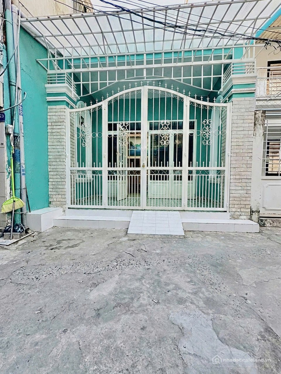 Bán nhà riêng: L2109 ⭐️⭐️ Rẻ hơn Shopee! nhà Lạc Long Quân Tân Bình, SHR, Nở hậu
