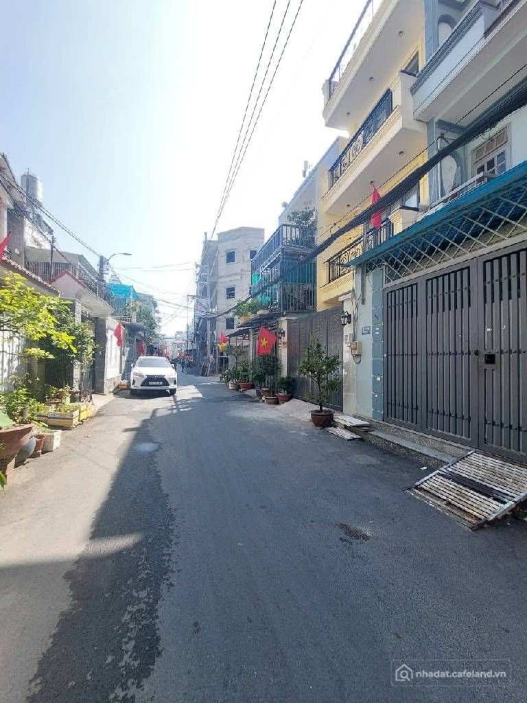 Bán nhà riêng: Bán nhà hẽm xe hơi 2 mặt thoán nguyễn oanh, sổ hồng riêng